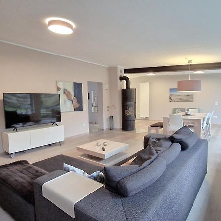 Wohnung Mit Sauna, Garten & Schwimmteich Bietigheim-Bissingen Extérieur photo
